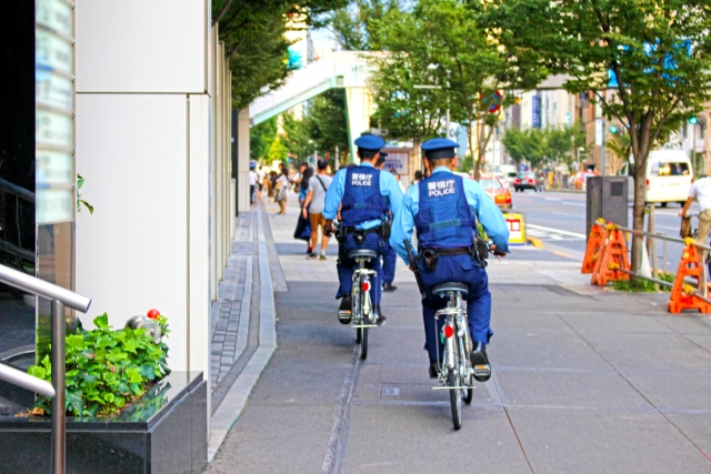 自転車での走行中、警察からの職務質問を避けるには？