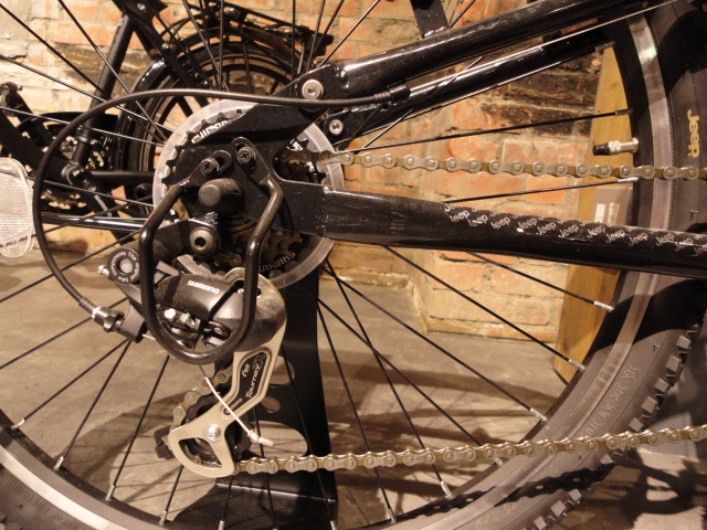 ロードバイクはハブ調整でホイールの回転力がよみがえる！│わくわく自転車情報館